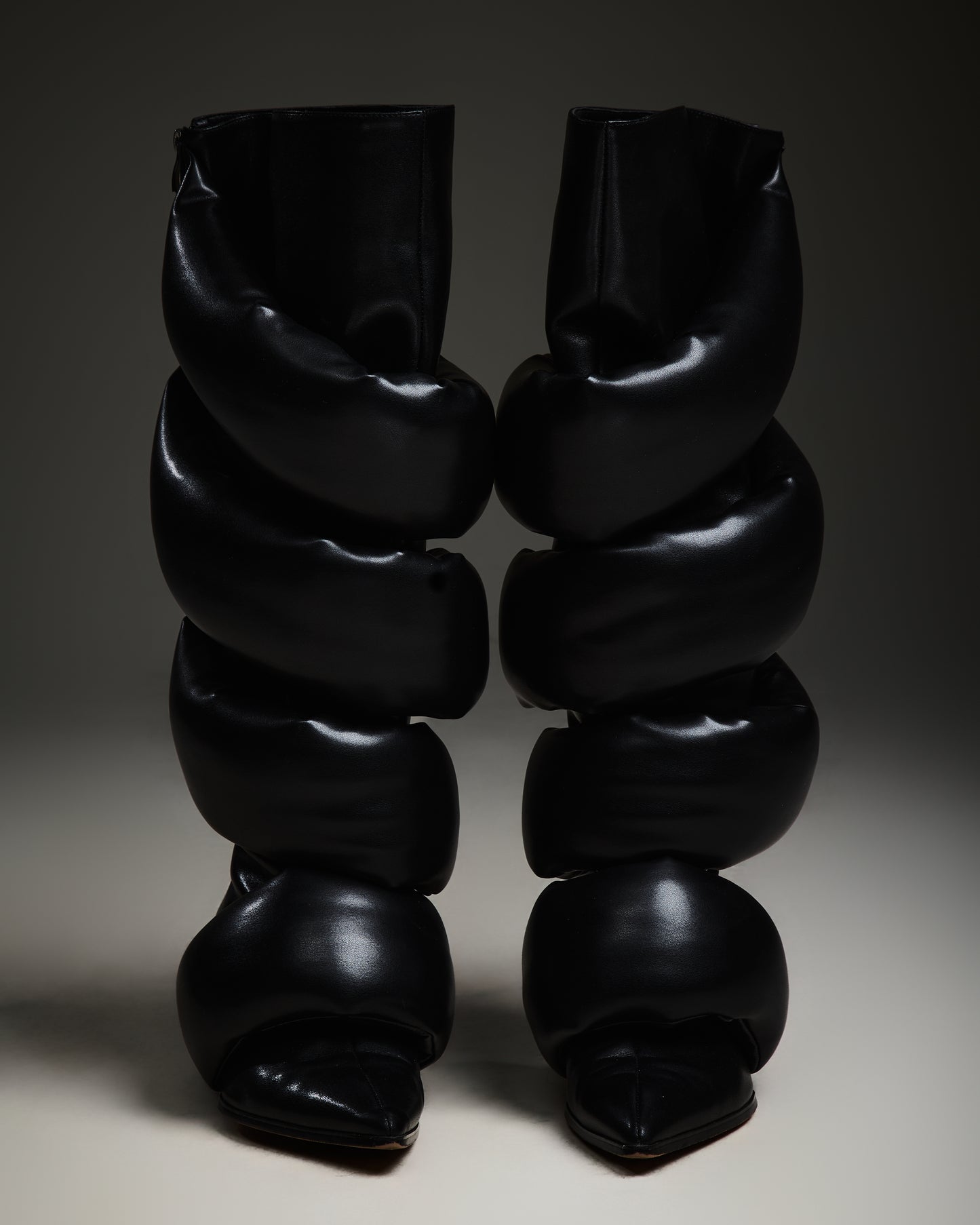 MWORLD PUFFER BOOTS