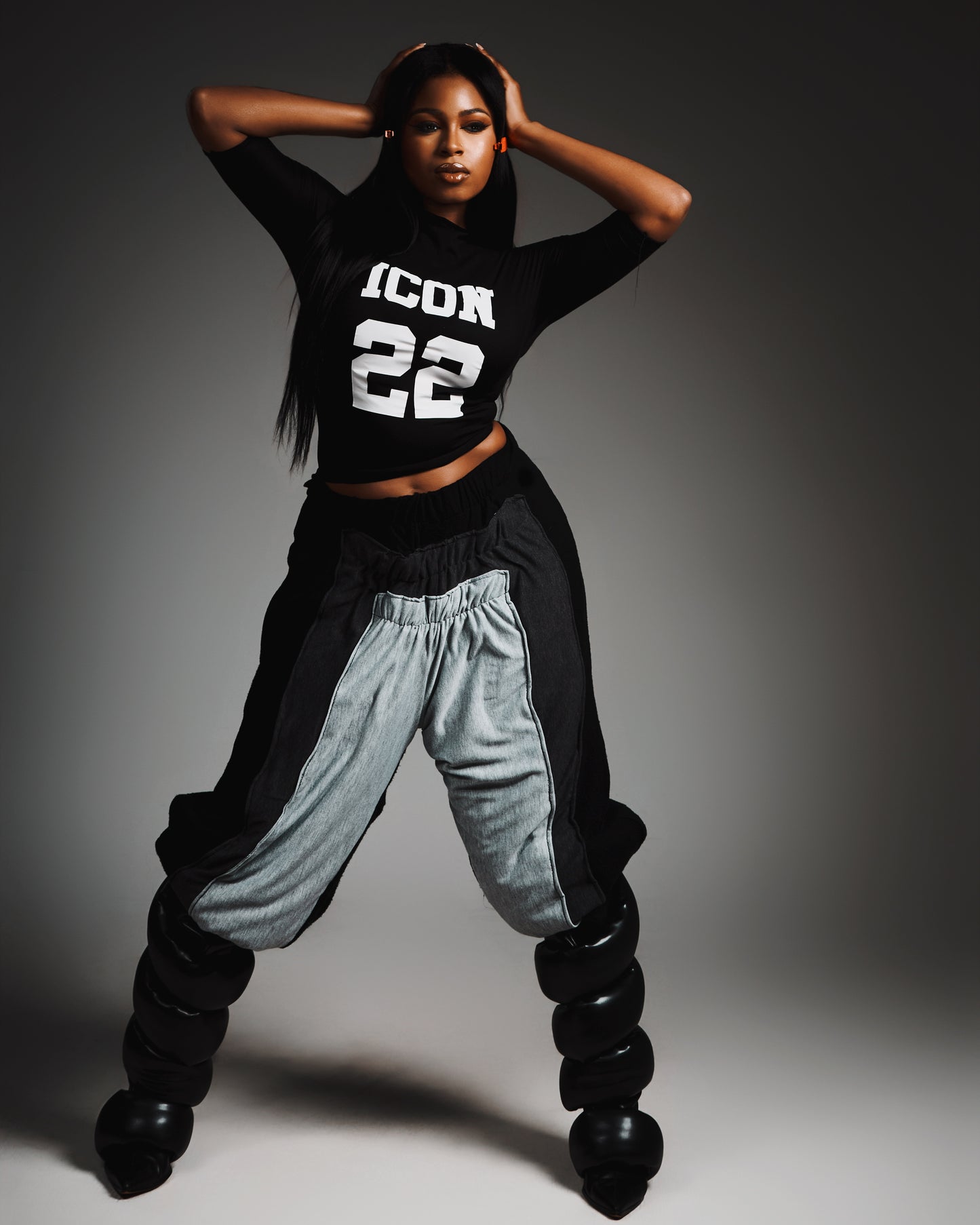 ICONIC TOP