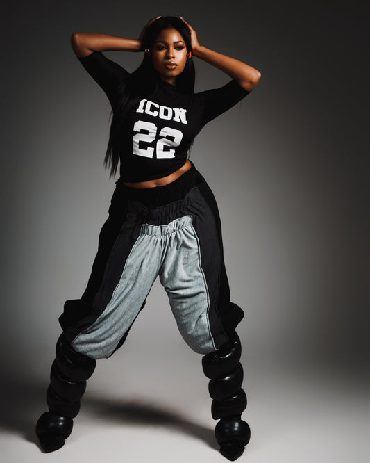 ICONIC TOP