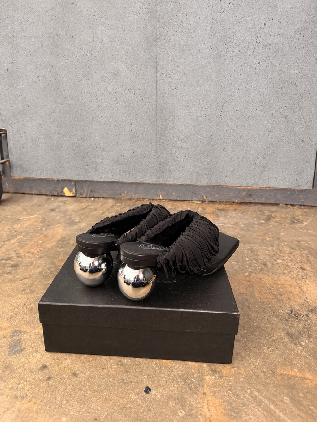 Black Fringe Orbit Sandals